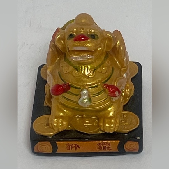 Gold Tone and Brass Feng Shui Figurine Set with Wu Lu - Picture 12 of 12